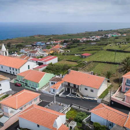 Casa Da Carmita Hébergement de vacances Angra do Heroísmo